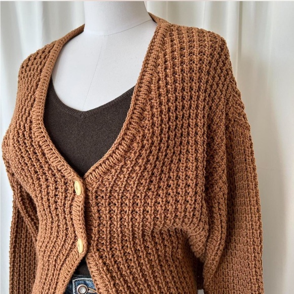 Twothirds chunky knit crochet cardigan brown Size Medium. - Picture 3 of 7